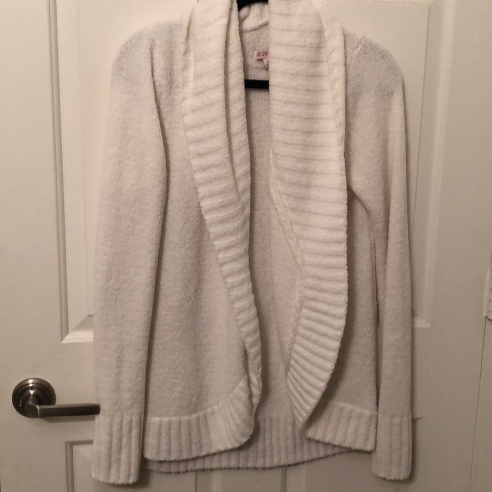 Size M Off-White Merona Sweater